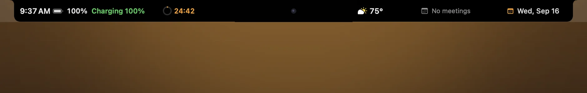 The collapsed pill around the notch: time and battery, a pomodoro countdown, the weather, the next meeting and the date